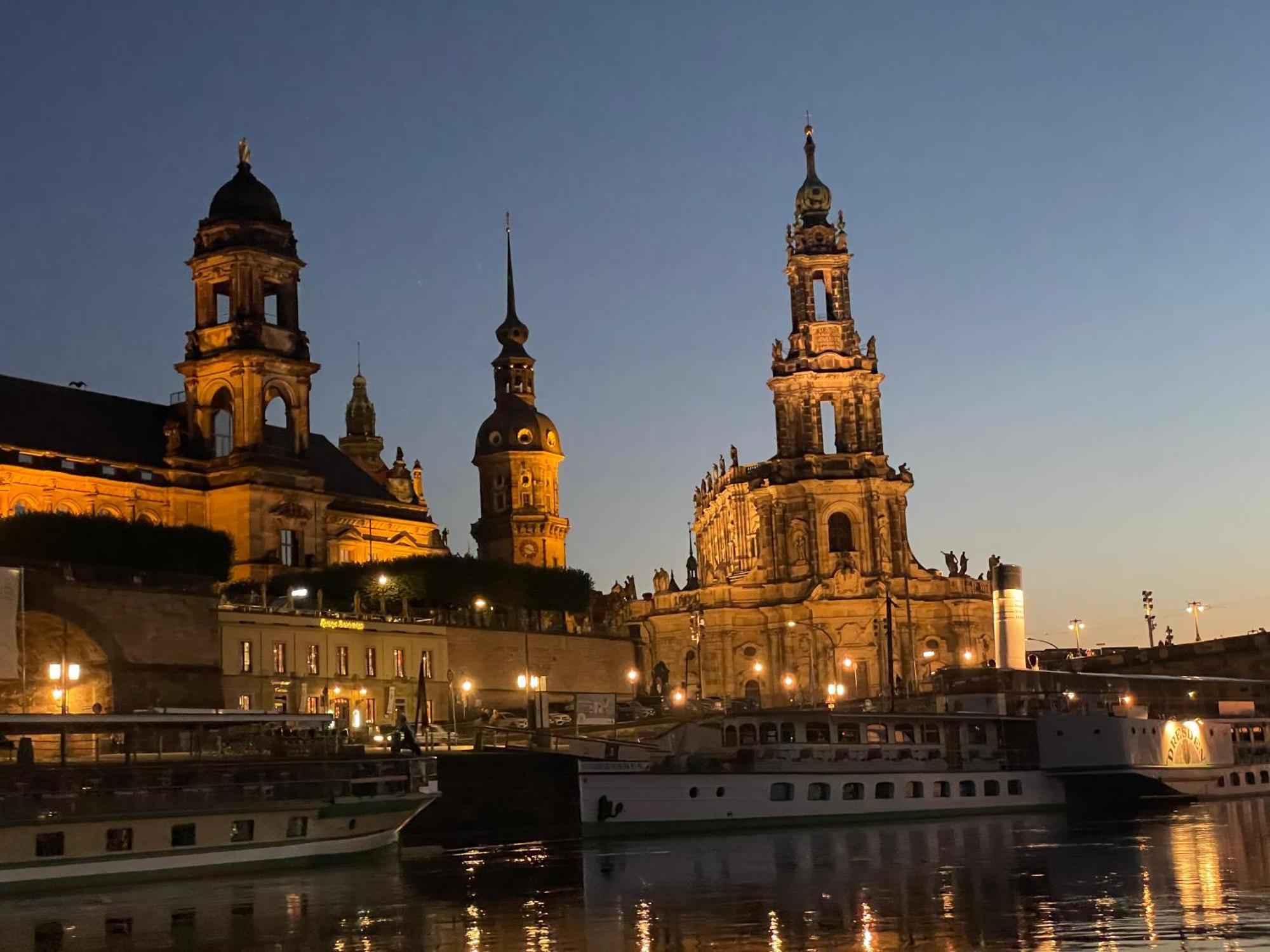 Ferienwohnungen Landeskrone Dresde Exterior foto
