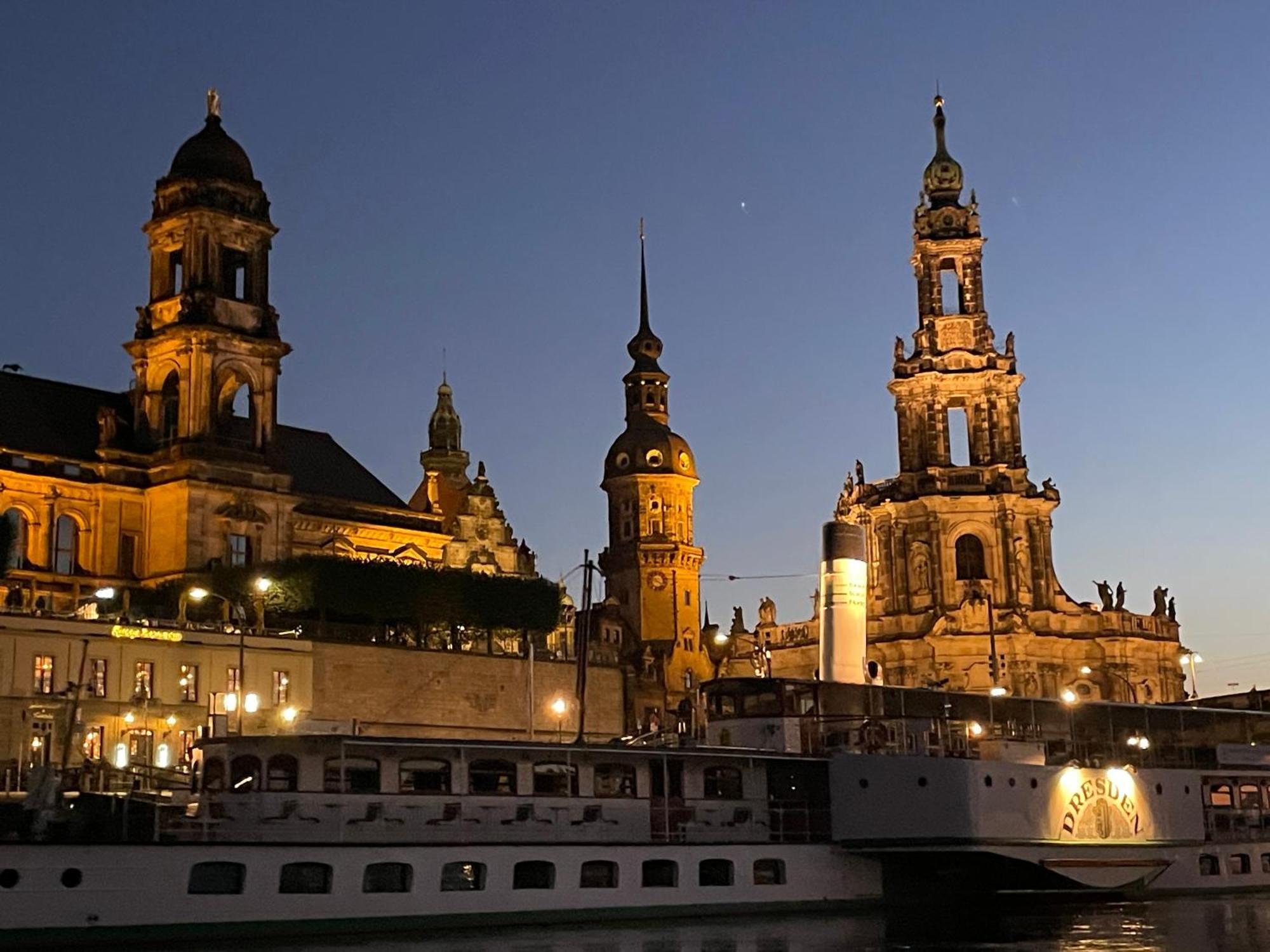 Ferienwohnungen Landeskrone Dresde Exterior foto